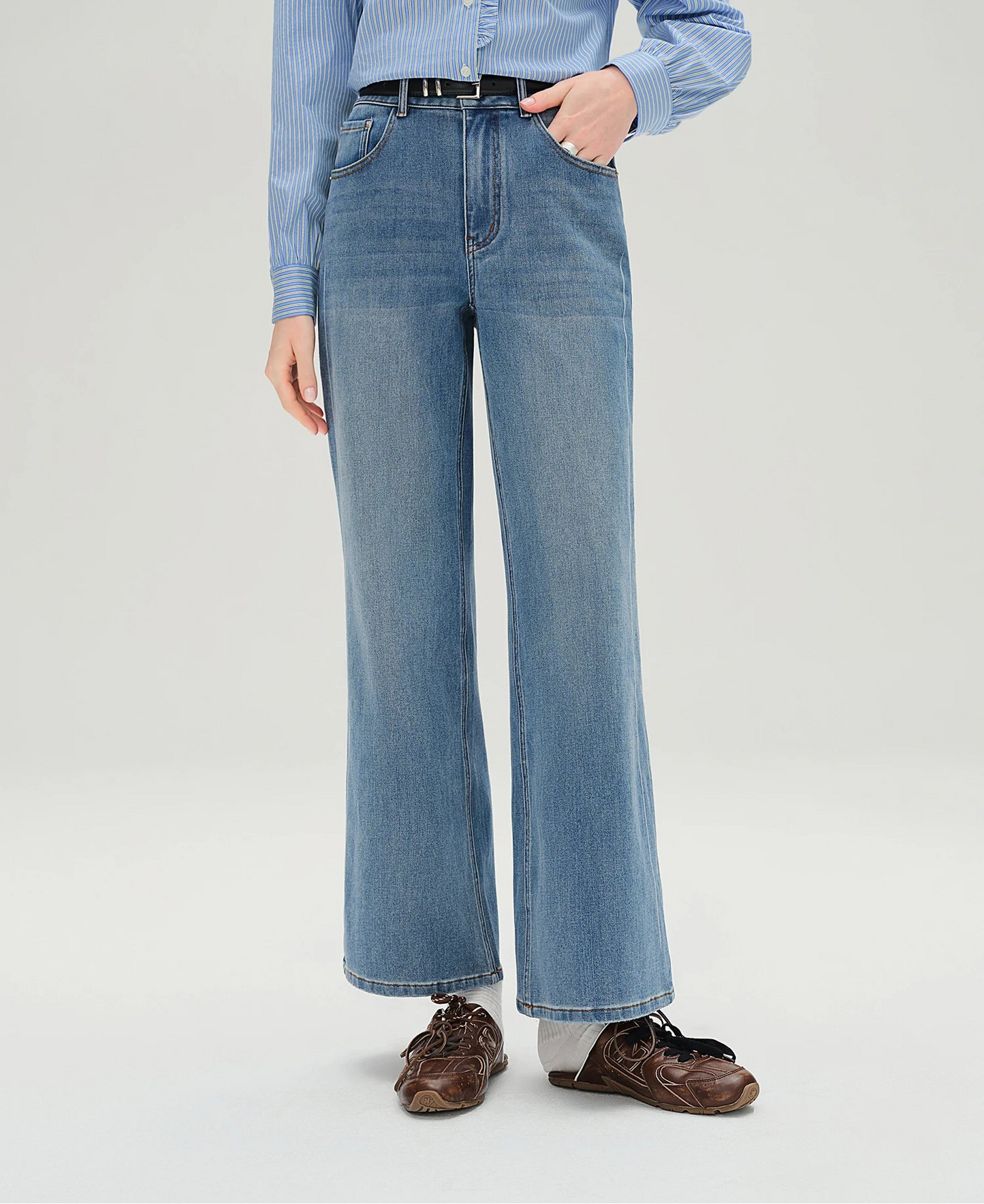 Women's Stretchy Straight Leg Flared Jeans