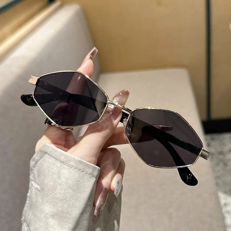 Polygonal Sunglasses - Retro Metal Frame UV400 Protection for Men & Women