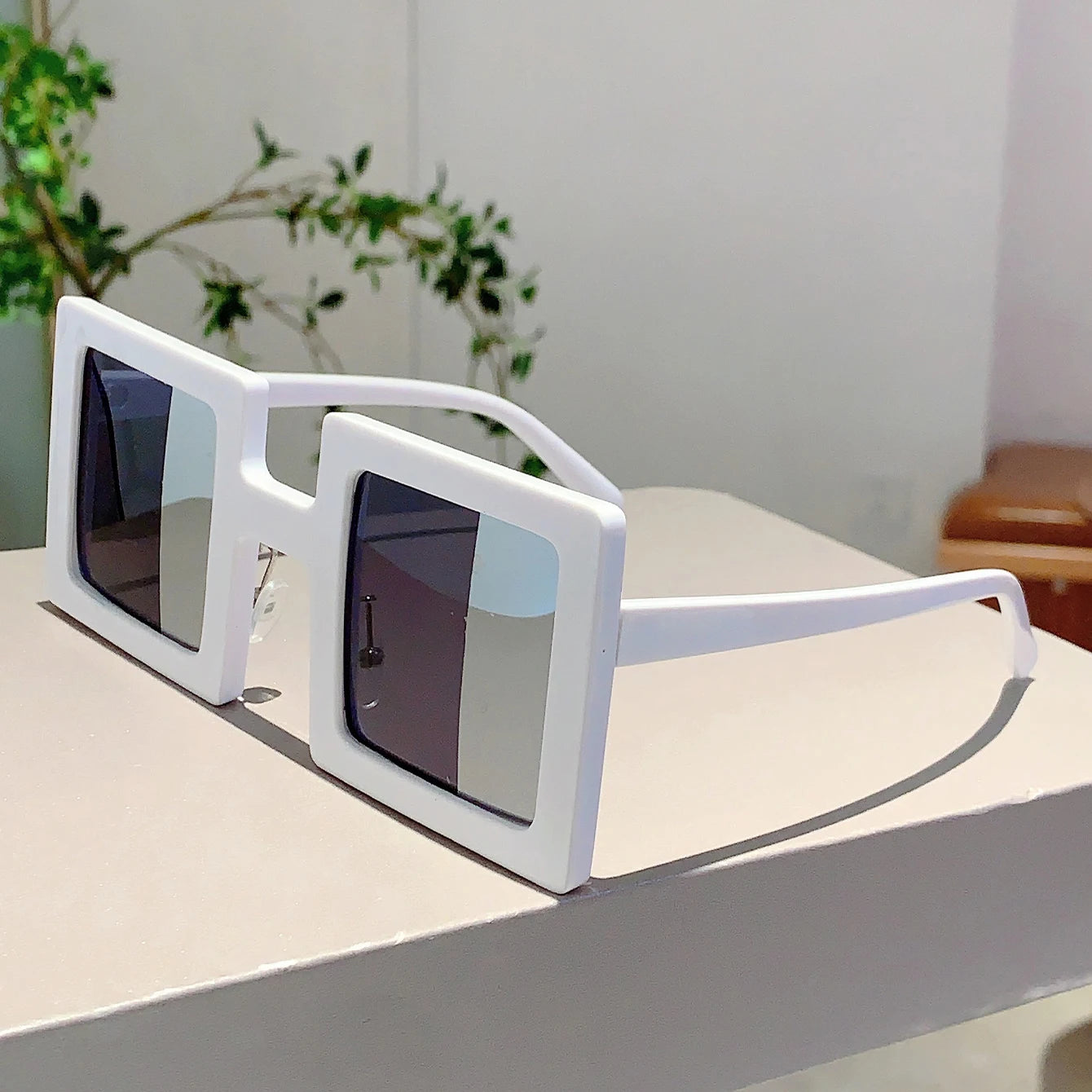 Women's Square Sunglasses