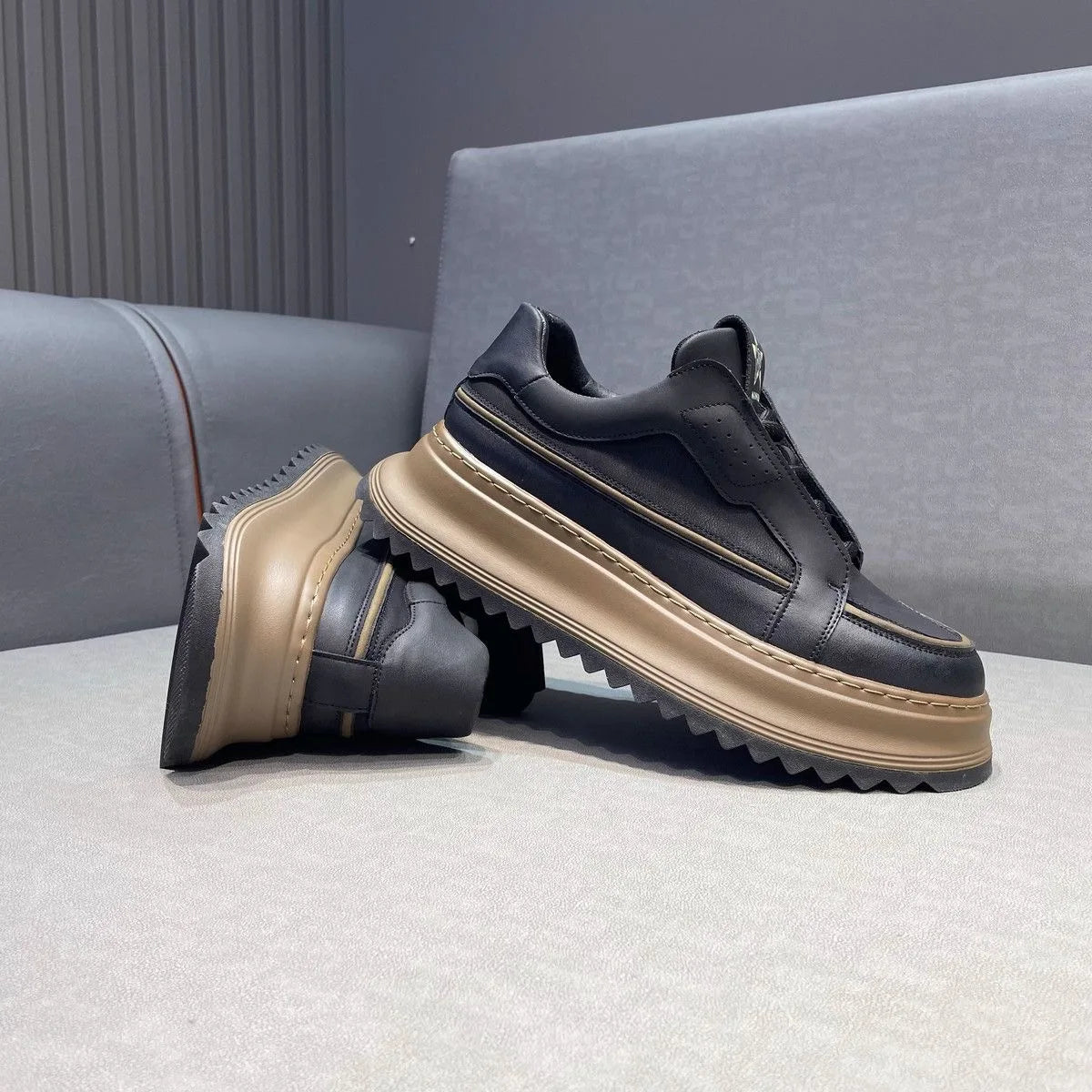 Men's Casual Platform Comfortable Skateboard Sports Shoes Lace Up Sneakers