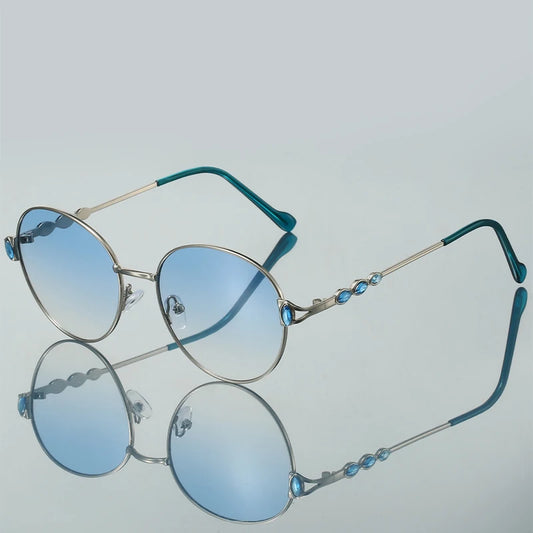 Women's Vintage Round Gradient Sunglasses with Rhinestones