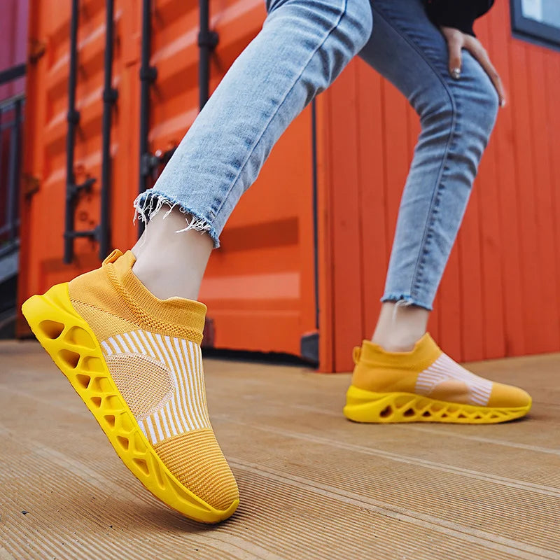 Men's Slip-On Platform Sneakers - Casual Running Sports Trainers