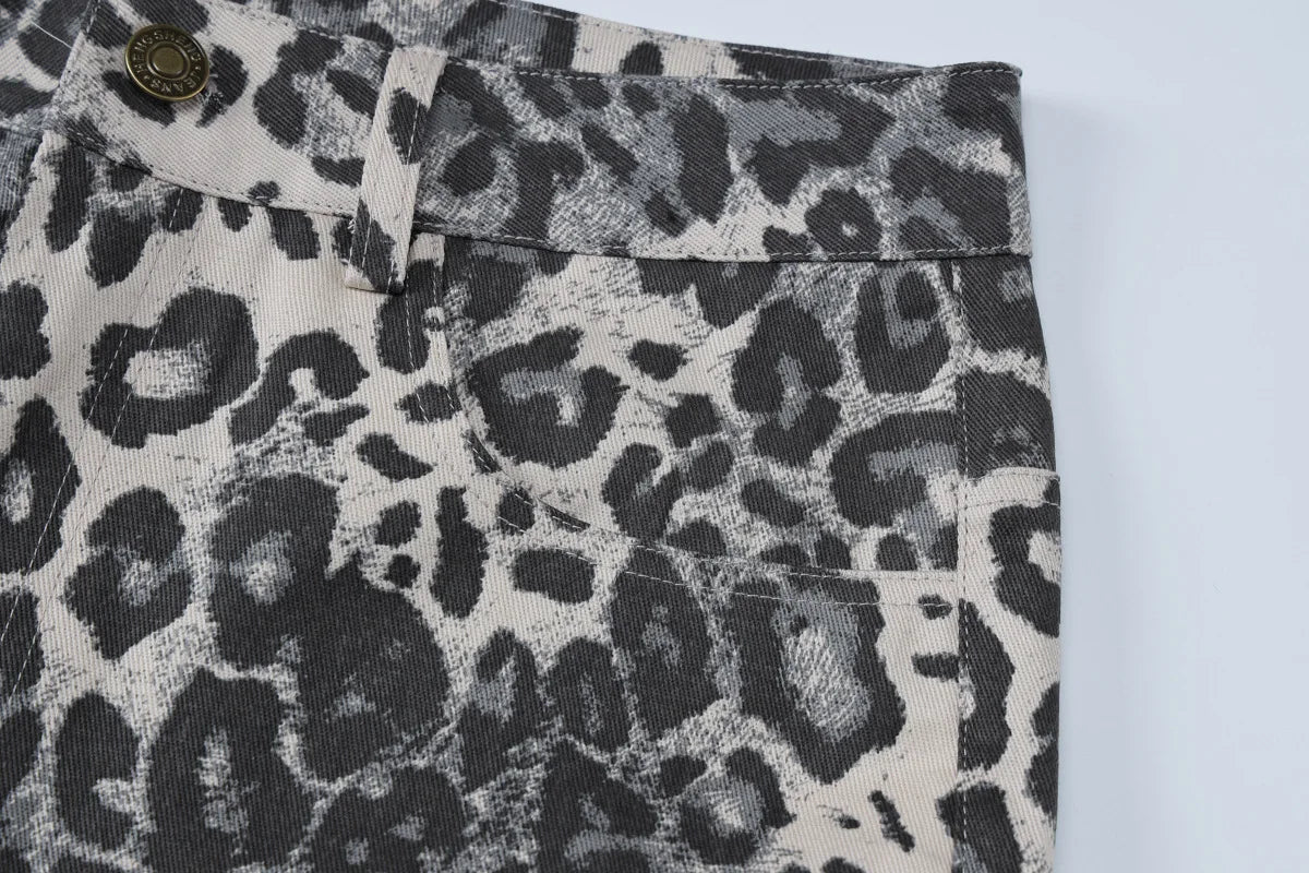 Women's Leopard Print Retro Straight Long Loose Slightly Flared Trousers