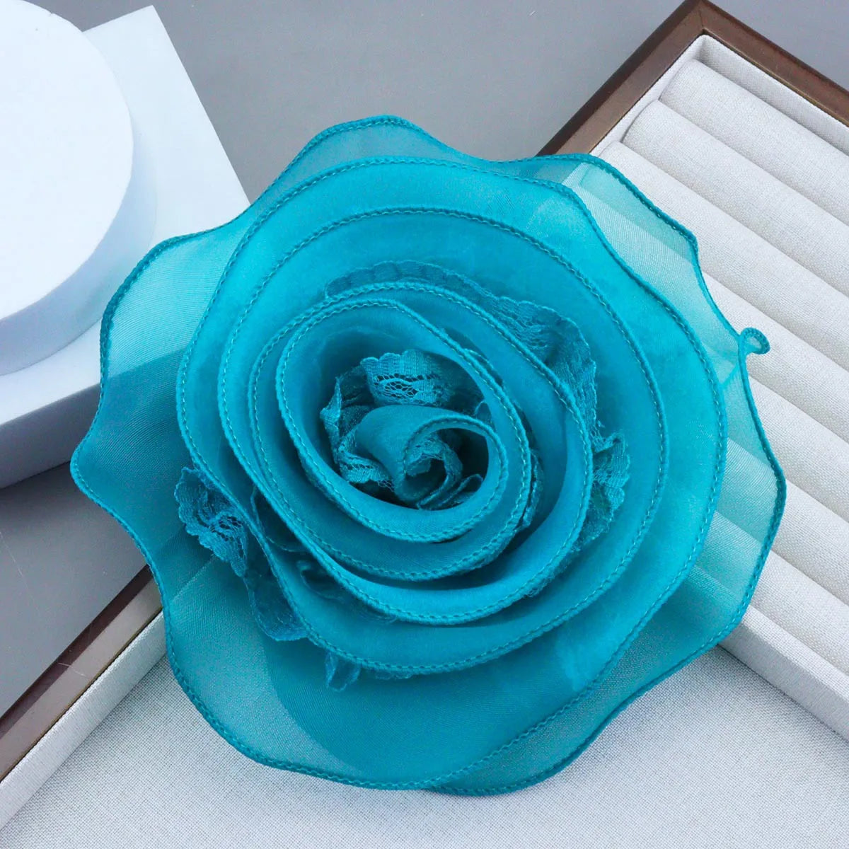 Large Mesh Lace Flower Brooch - Handmade Lapel Pin Badge (19cm)