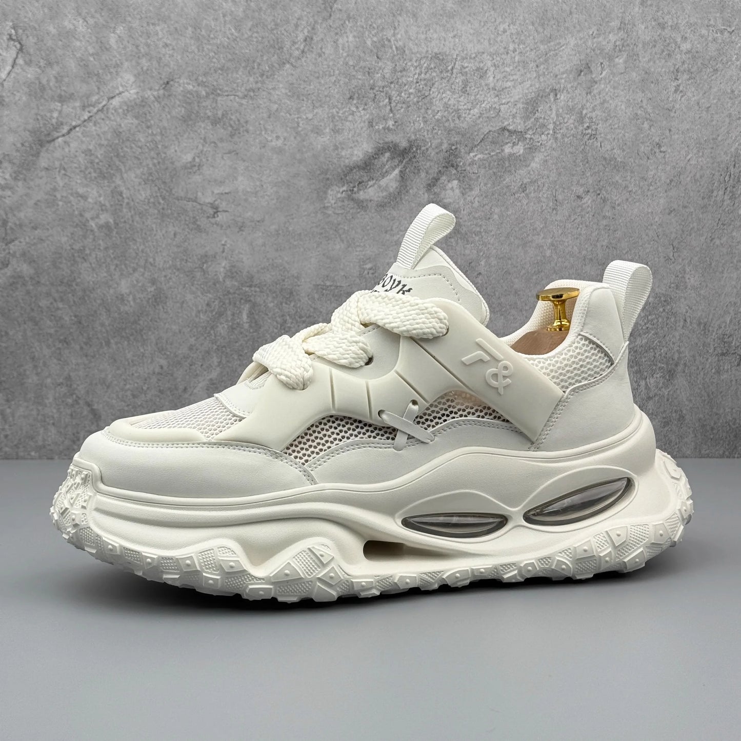 Men's Platform Sneakers - Breathable Lace-Up Tennis Sports Shoes