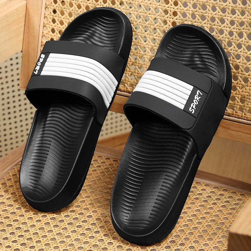 Men's Summer Slippers  Sandals Outdoor Clogs Soft Beach Slippers Comfortable Slides