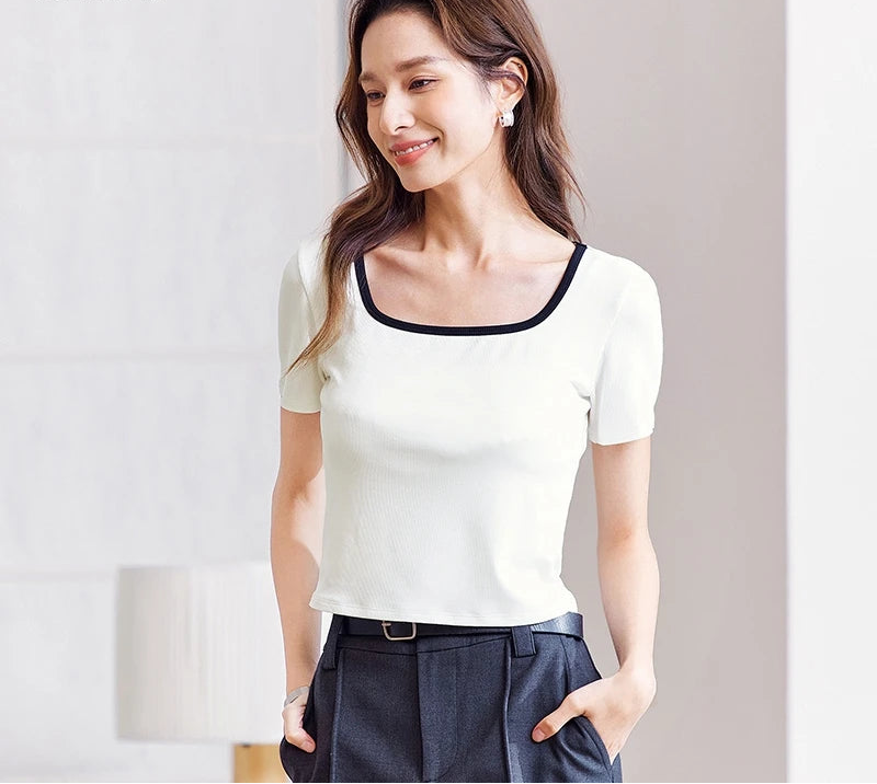 Women's Square Neck Short-Sleeved Slim Fit Top - Versatile Layering Piece