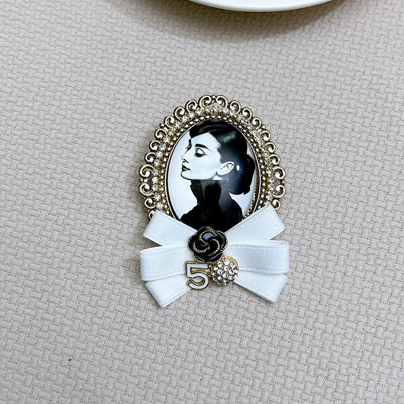 Retro Beauty Head Brooch - Velvet Bow Badge Flower Corsage Pin
