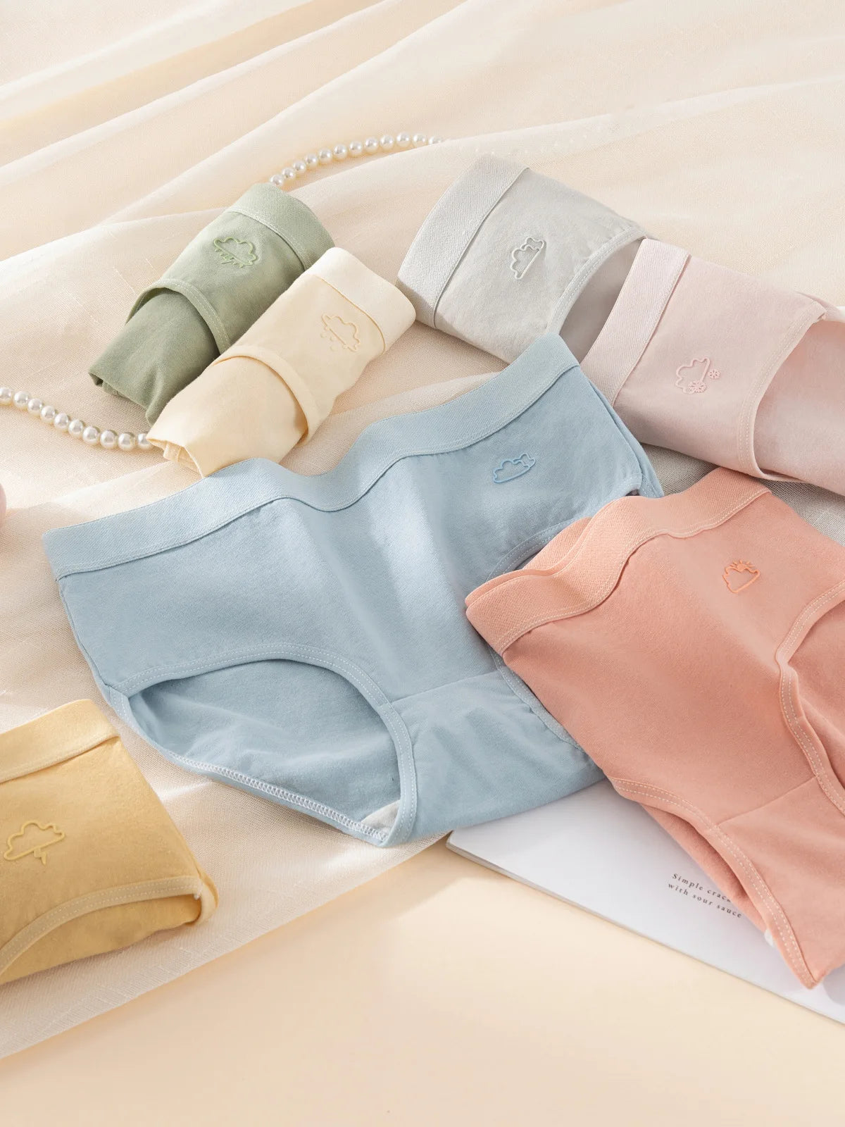 Women's 3Pcs/Set Cotton Sports Underwear  Seamless Panties Low-Waist Solid Briefs  High Stretch Breathable Soft Lingerie