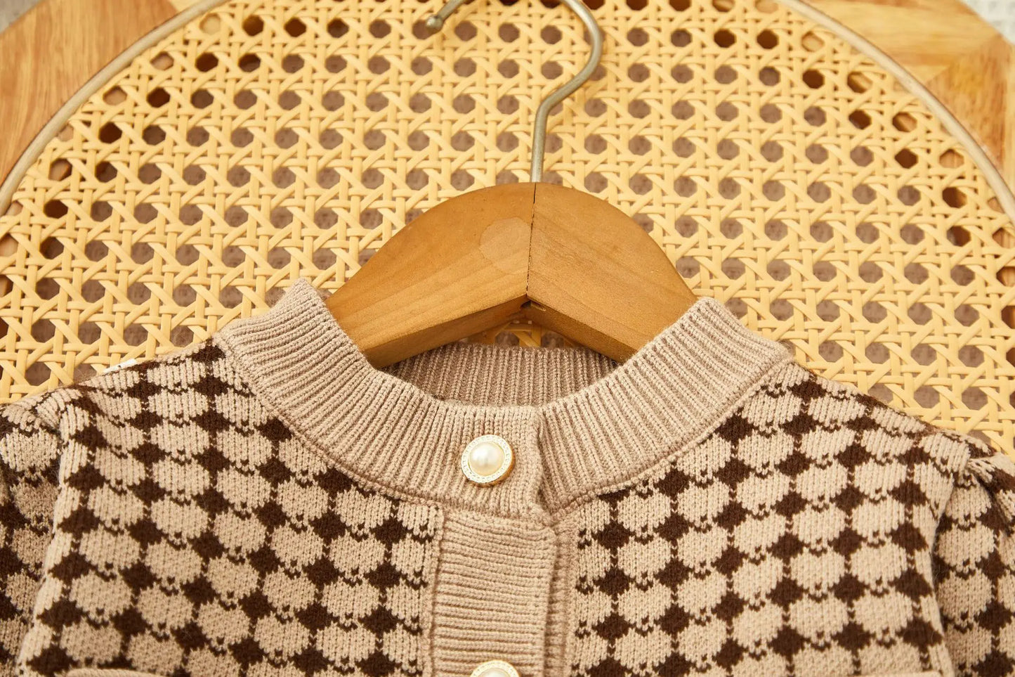 Girls Winter Knitted Cardigan & Skirt Set – Checkered Plaid