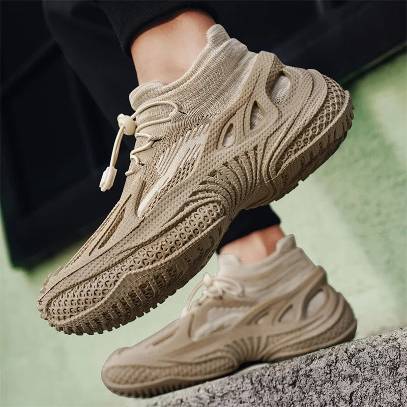 Men's Sports Mesh Running Sneakers Lace Up Comfortable Casual Sneakers