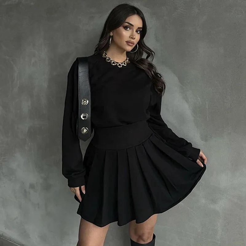 Women's Pleated 2 Piece Set - Long Sleeves Sweatshirt  and High Waisted Pleated  Skirt