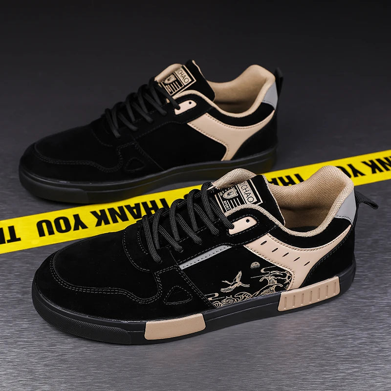 Men's Casual Versatile Skateboard Sports Shoes Lace Up  Sneakers