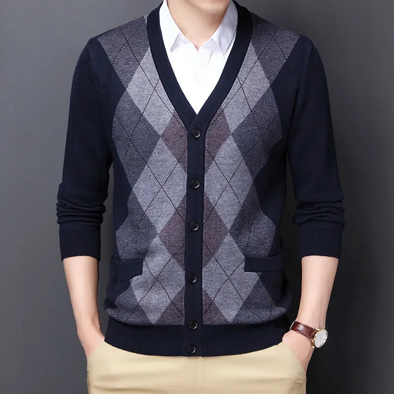 Men's Argyle V-Neck Cardigan - Slim Fit Knitted Sweater