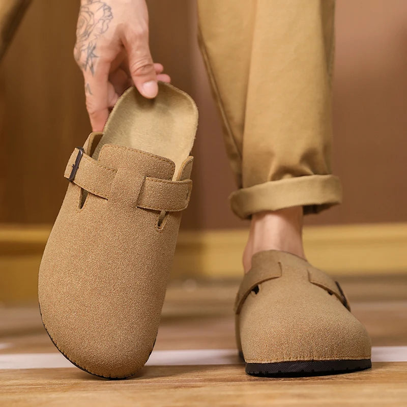 Closed Toe Slippers - Men's Buckle Design Indoor & Outdoor Garden Clogs