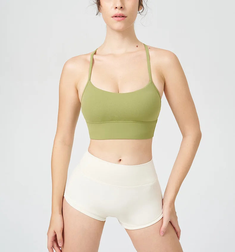 2-Piece Nylon Yoga Set - Sports Bra & Shorts