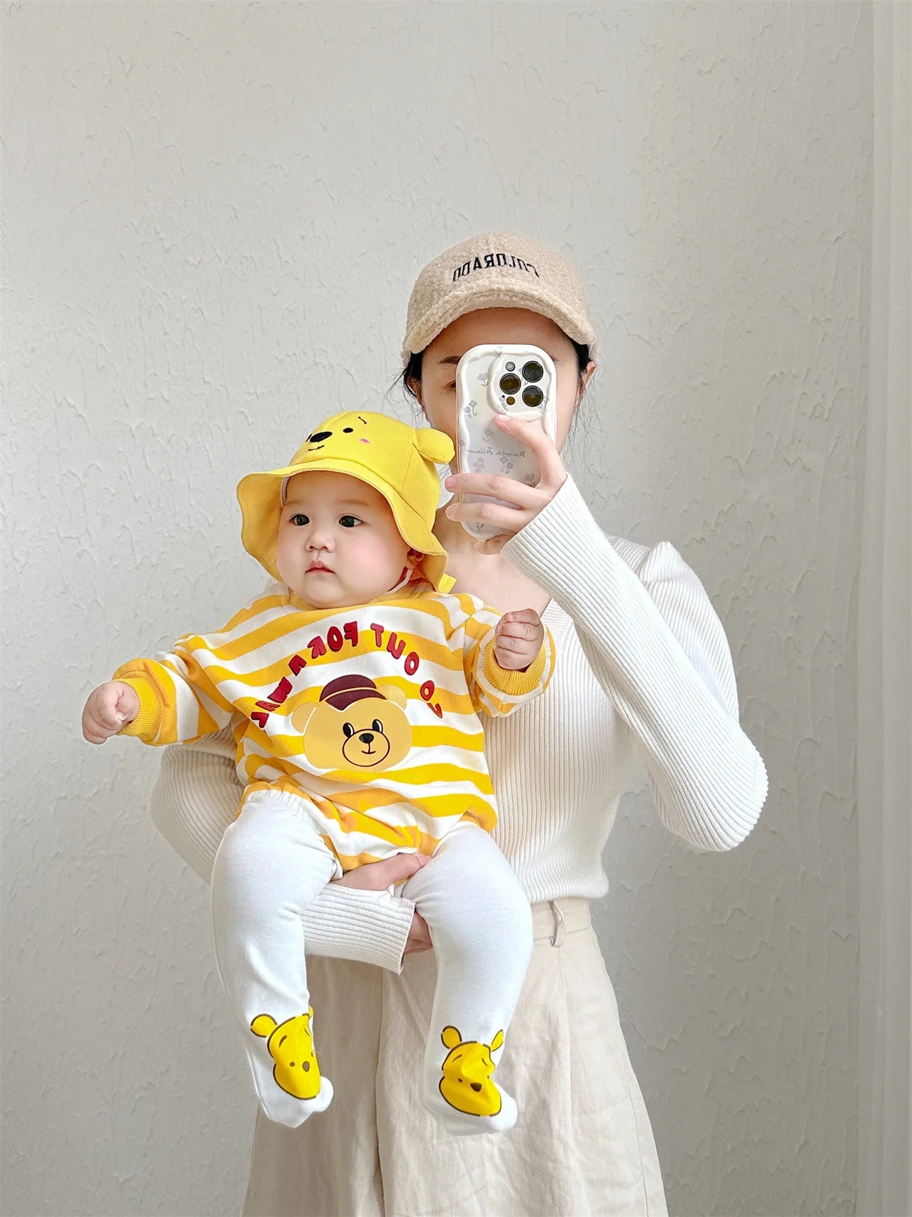 Baby's 100% Cotton Yellow Striped Bodysuit Outfit