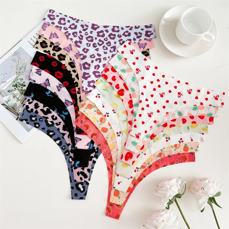 Women's 4Pcs Ultra Soft Underwear Graphic Print Seamless Thongs Stretch Leopard G Strings Comfort Lingerie