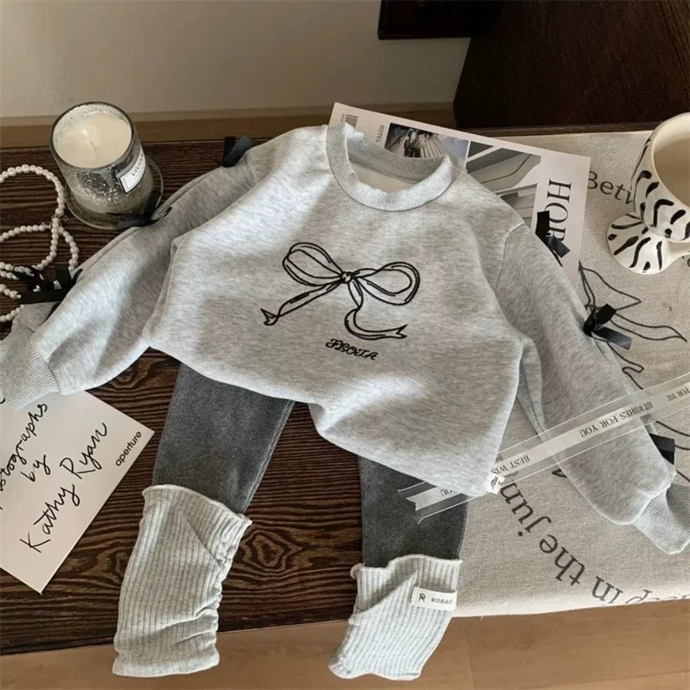 Kids Clothes Girl's Autumn Outfit Round Neck Long Sleeved Bow Print Top and Casual Bottom Pants Two-piece Set