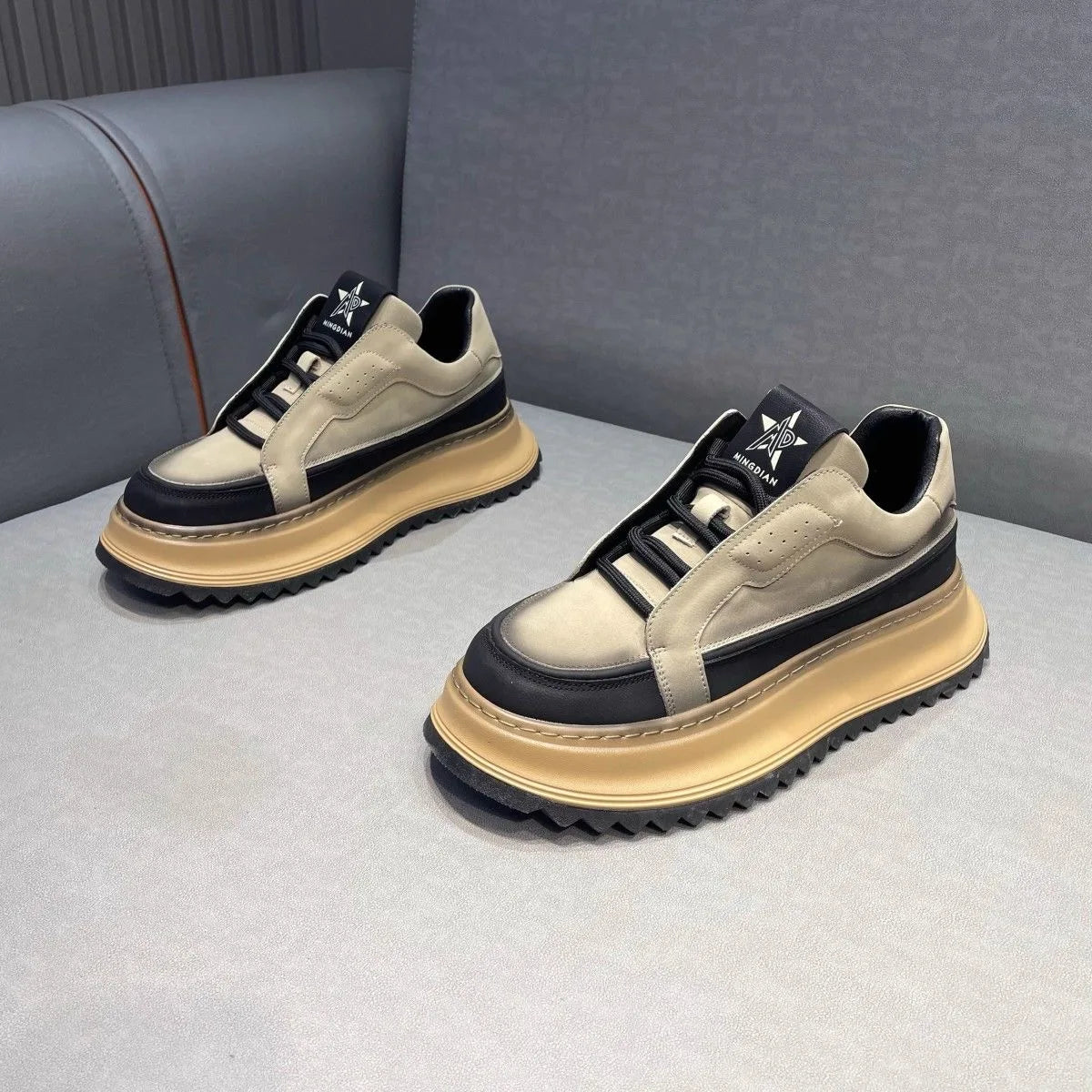 Men's Casual Platform Comfortable Skateboard Sports Shoes Lace Up Sneakers
