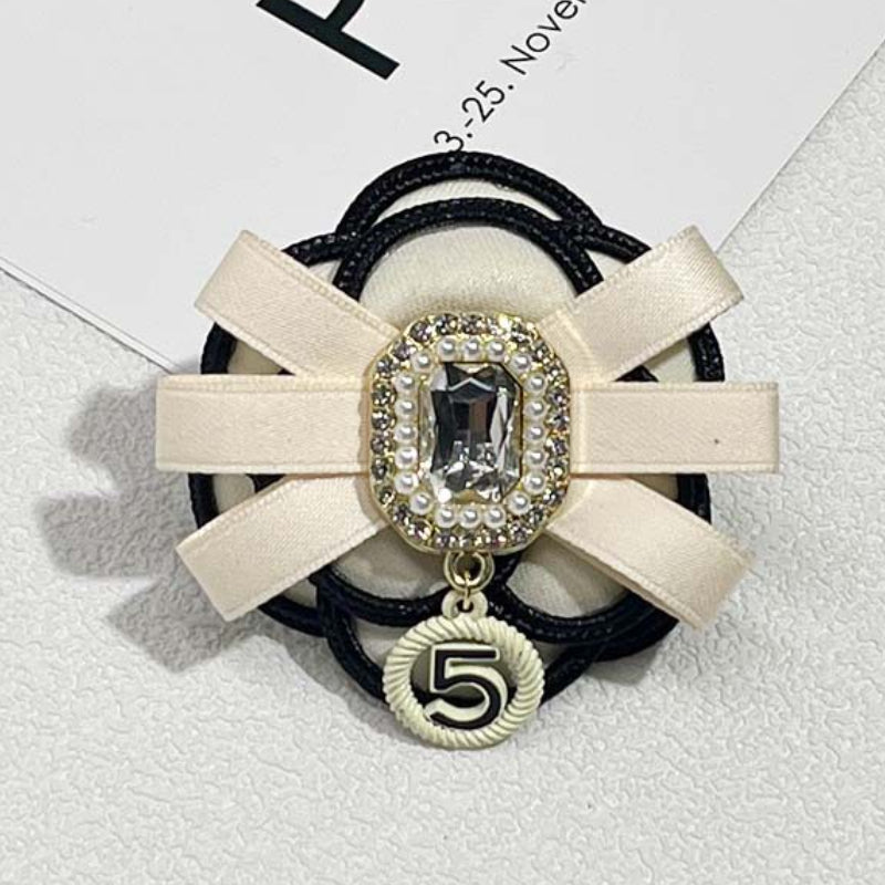 Camellia Flower Brooch Pins - Women's College Style Pearl Crystal Bow Tie Fashion Badge