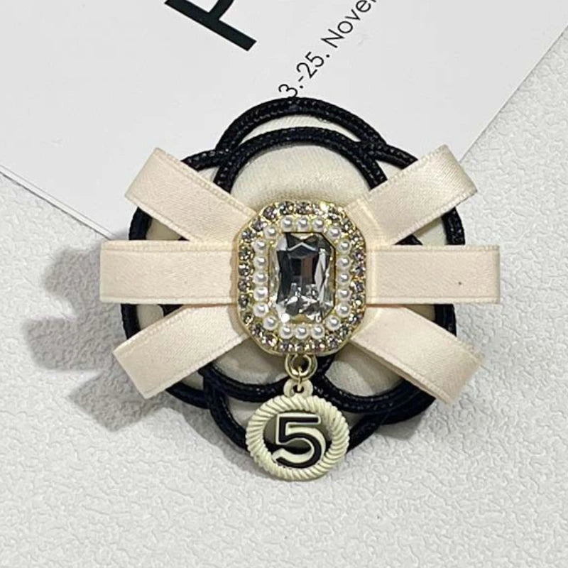 Camellia Flower Brooch Pins - Women's College Style Pearl Crystal Bow Tie Fashion Badge