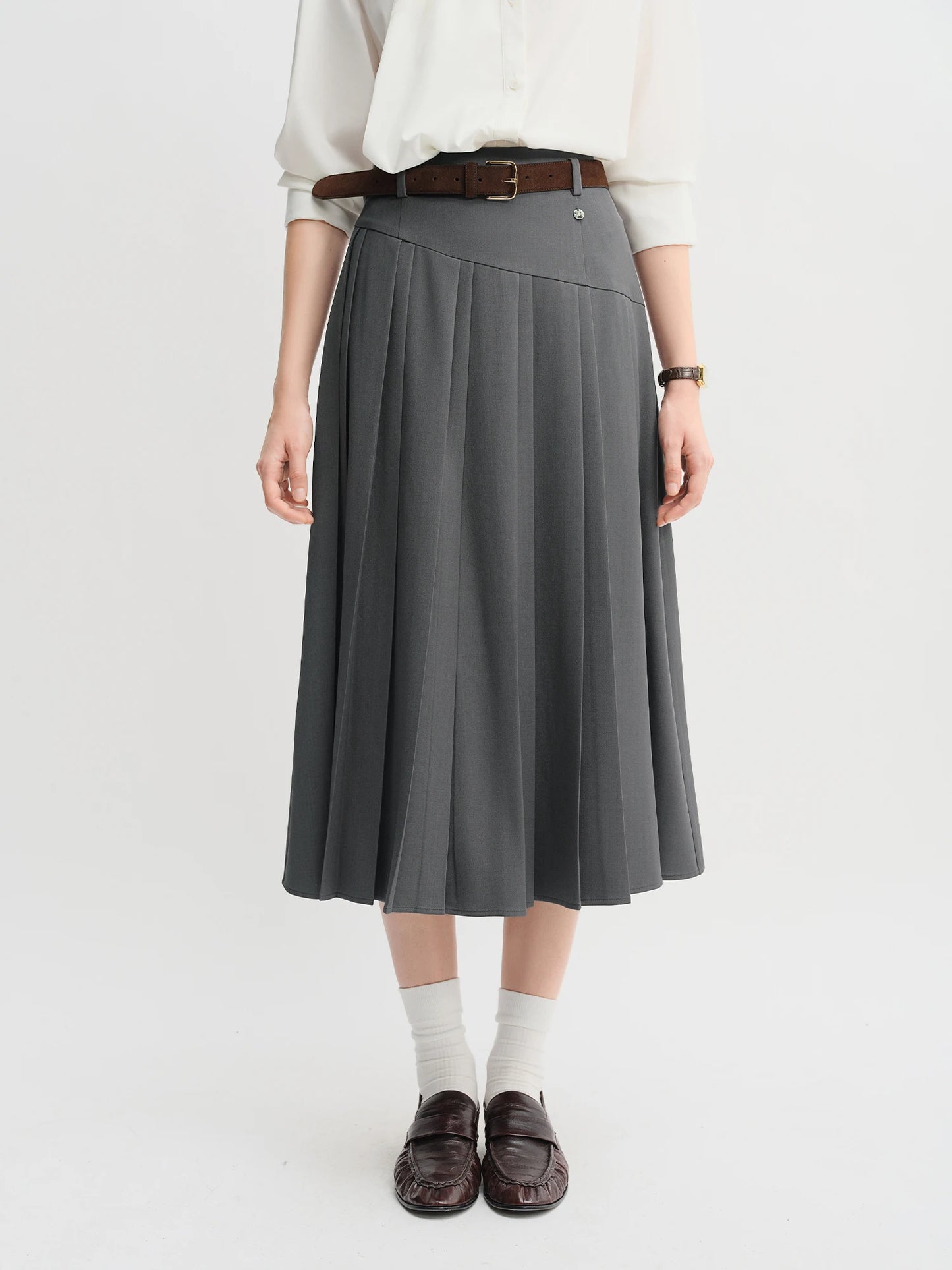 Ribbon Tie Blouse with Irregular Hem