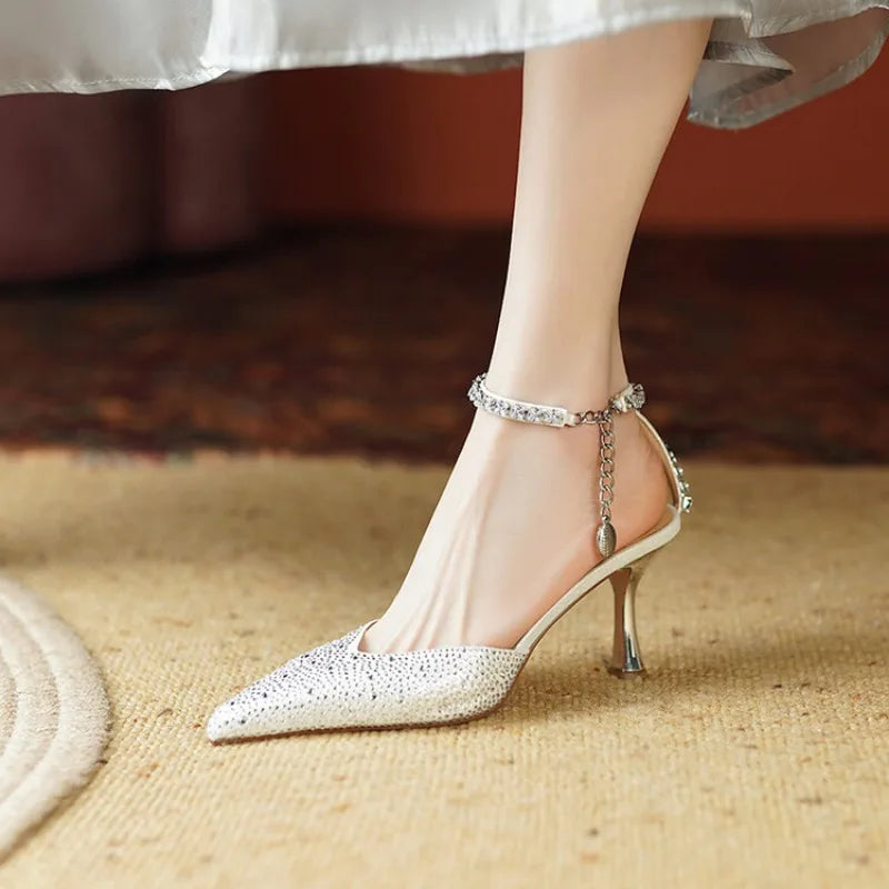 Women's Pointed Toe Rhinestone Wedding Sandals - Bowknot Pendant Pumps