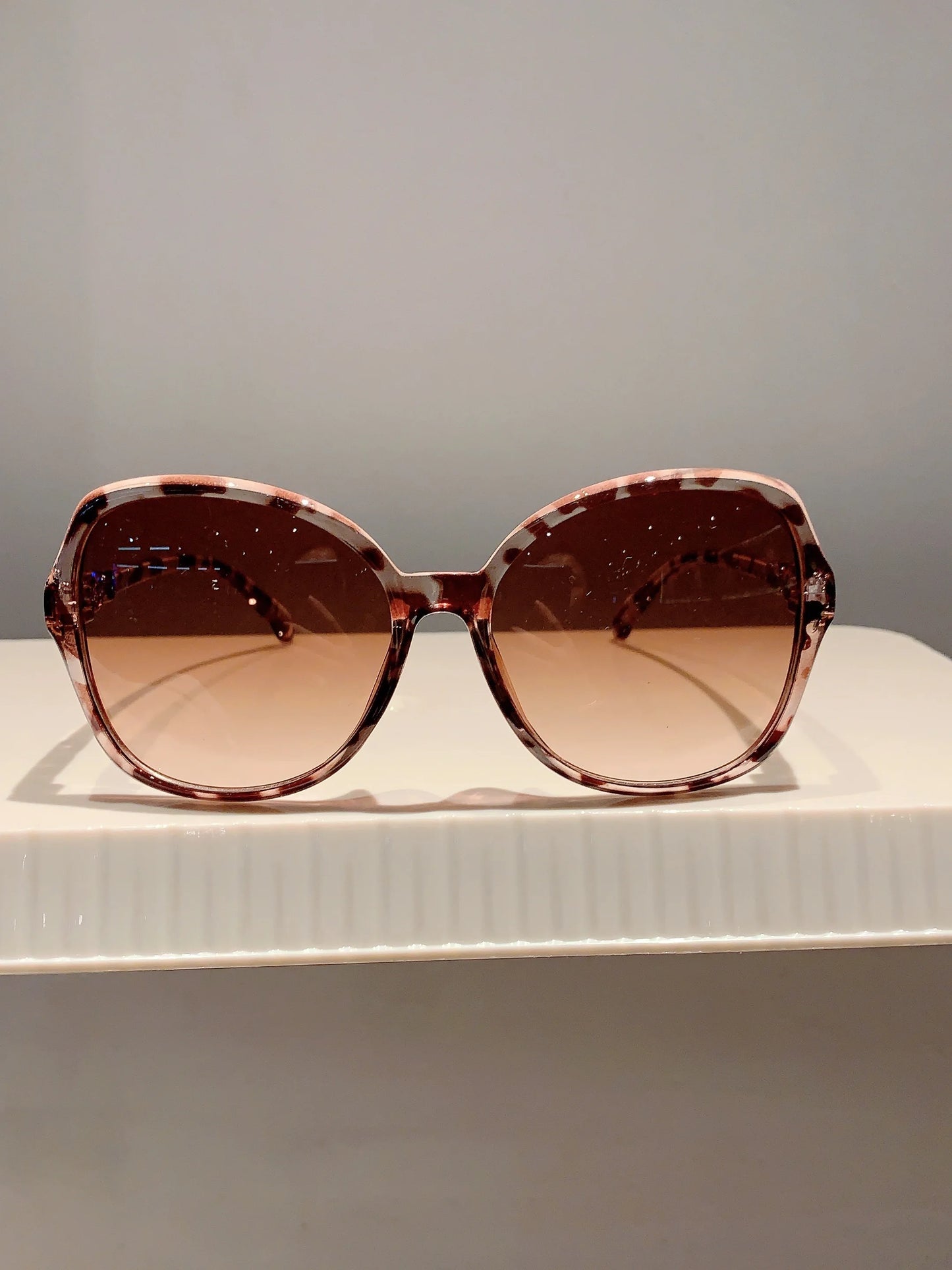 Women's Square Oversize Sunglasses