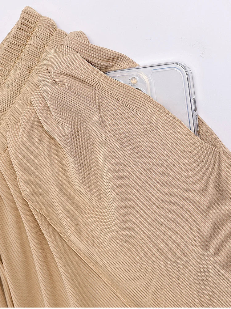 Women's Two-Piece Set - Sleeveless Top & Wide Leg Pants with Pockets