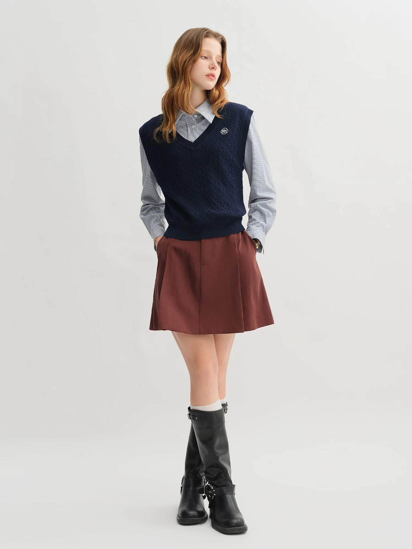 Cable Knit Vest - White V-Neck Sleeveless Pullover