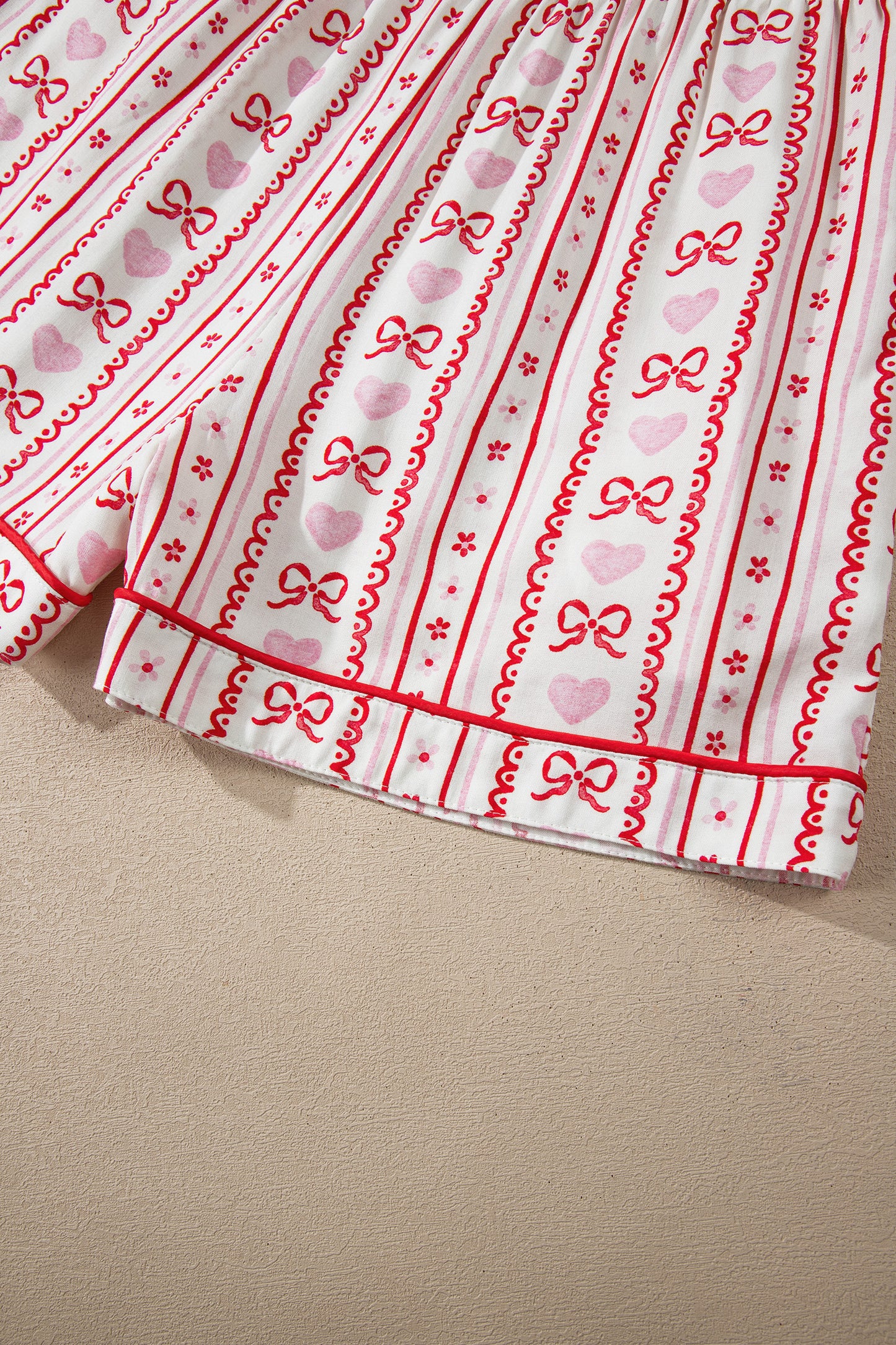 Bow Heart Print Ribbon Decor Short Pajama Set - Red