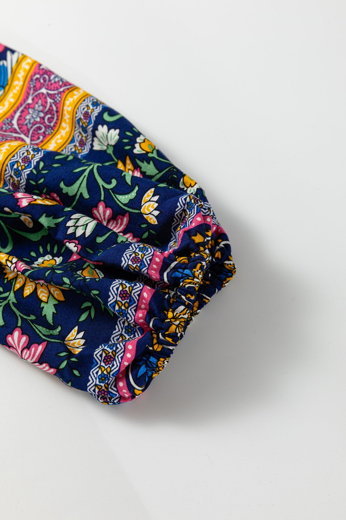 Floral Print Tassel Tie Front Long Sleeve Blouse