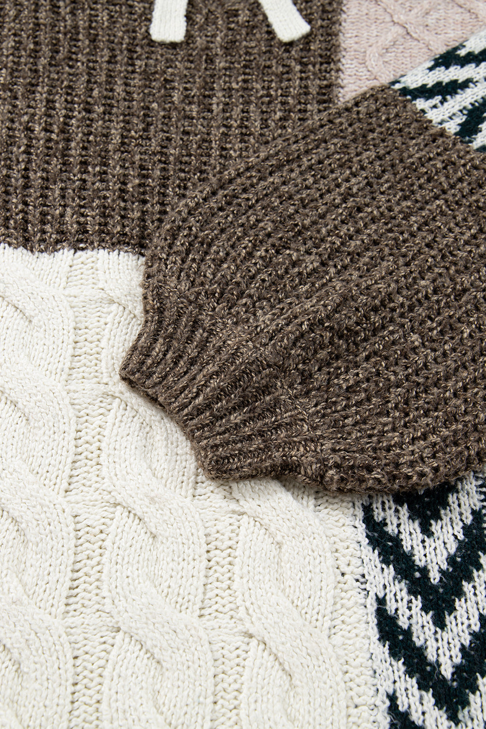 Plus Size Color Block Knotted Back Sweater