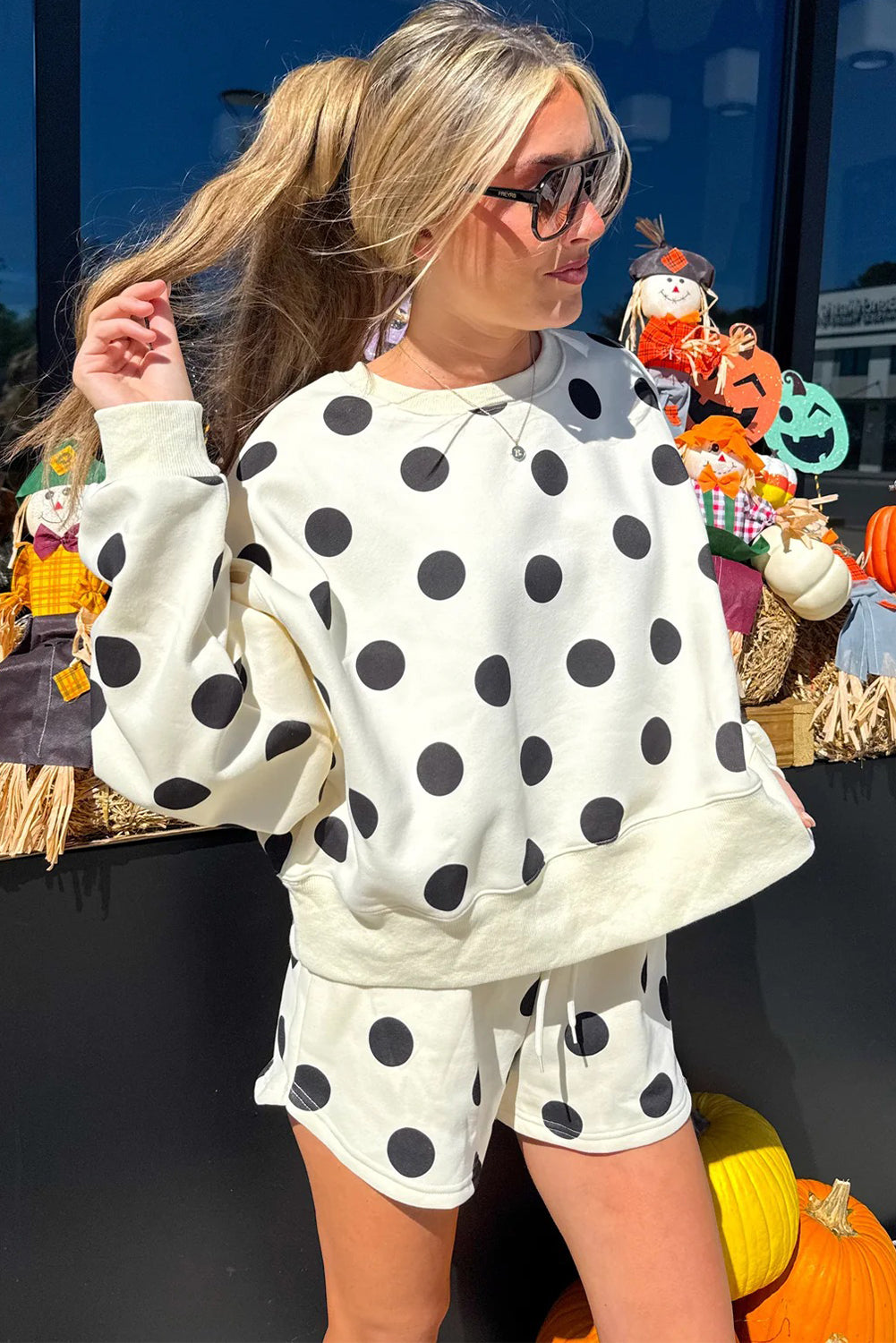 Polka Dot Print Drop Shoulder Pullover & Drawstring Shorts Set