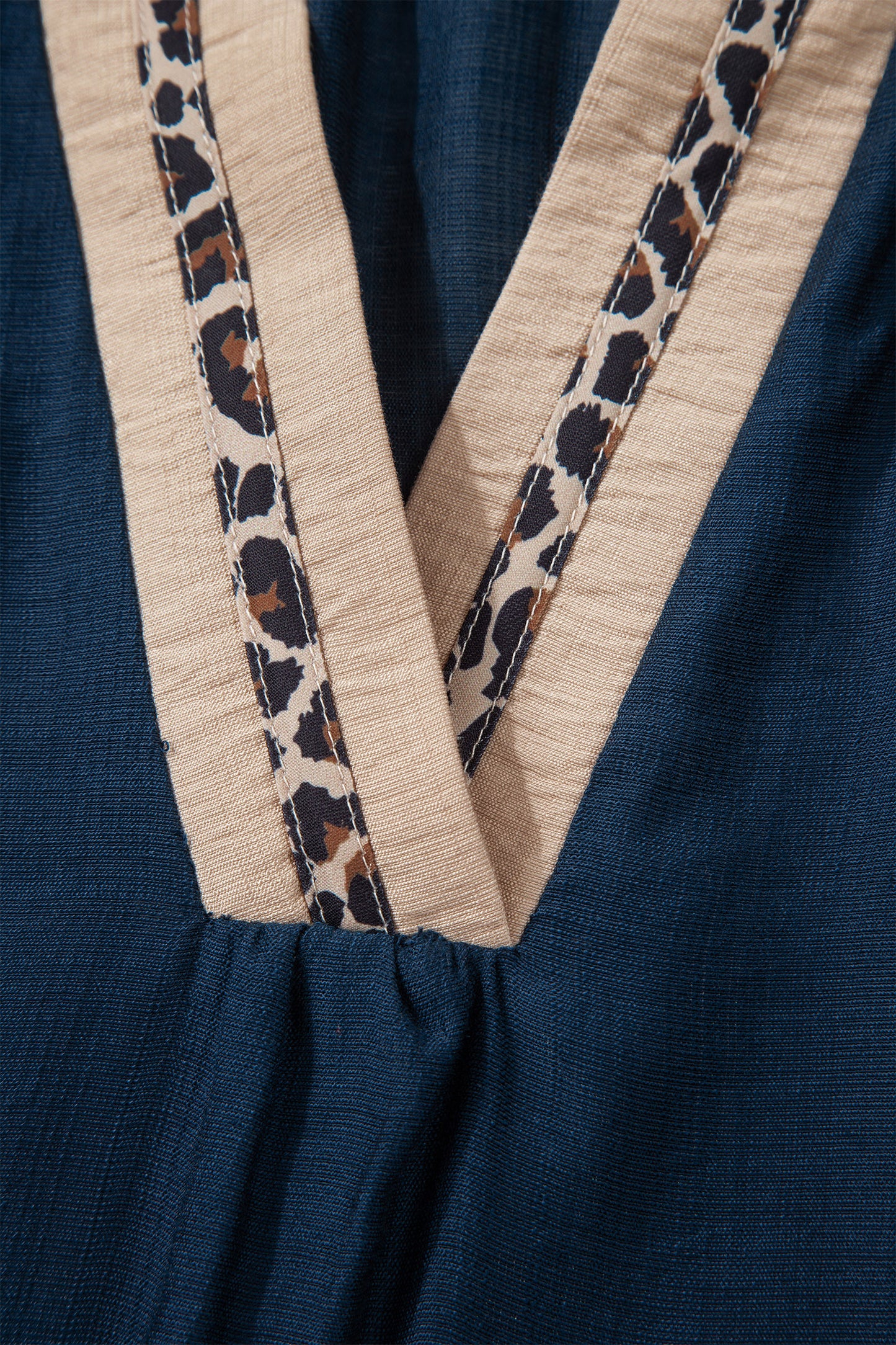 Contrast Leopard Patchwork Collar Plus Size Long Flounce Sleeve Blouse