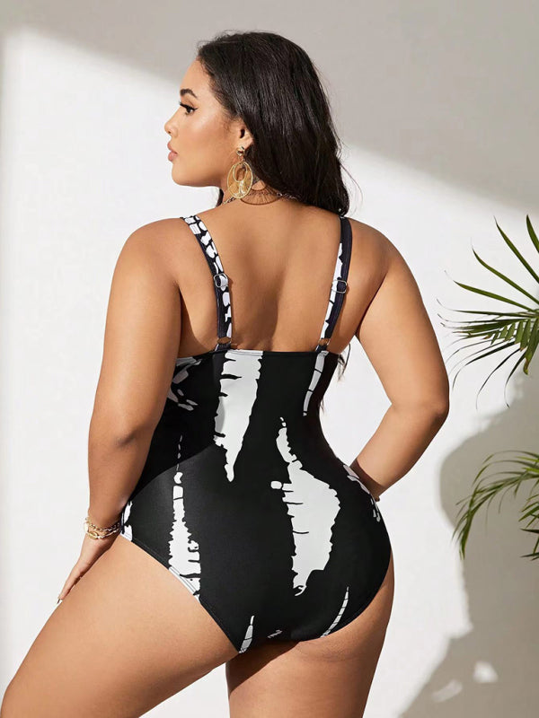 Women's Plus size black and white one-piece Swimsuit