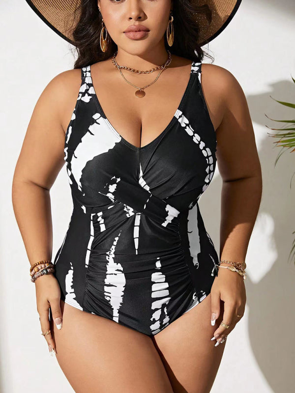 Women's Plus size black and white one-piece Swimsuit