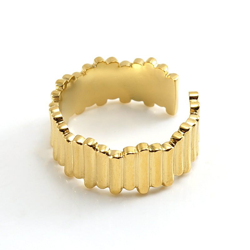 Retro style Gold Ring