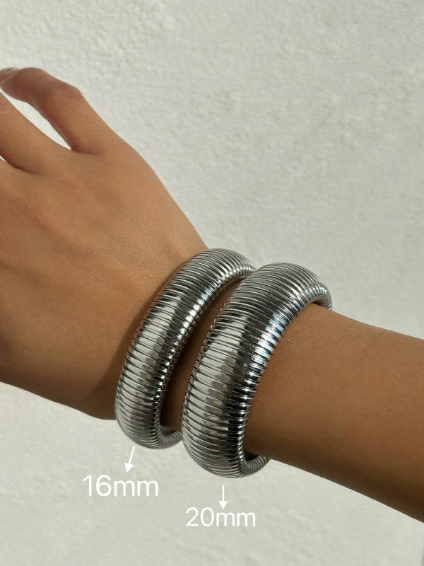 Women's Titanium Steel Vintage Stretch Polished Bracelet